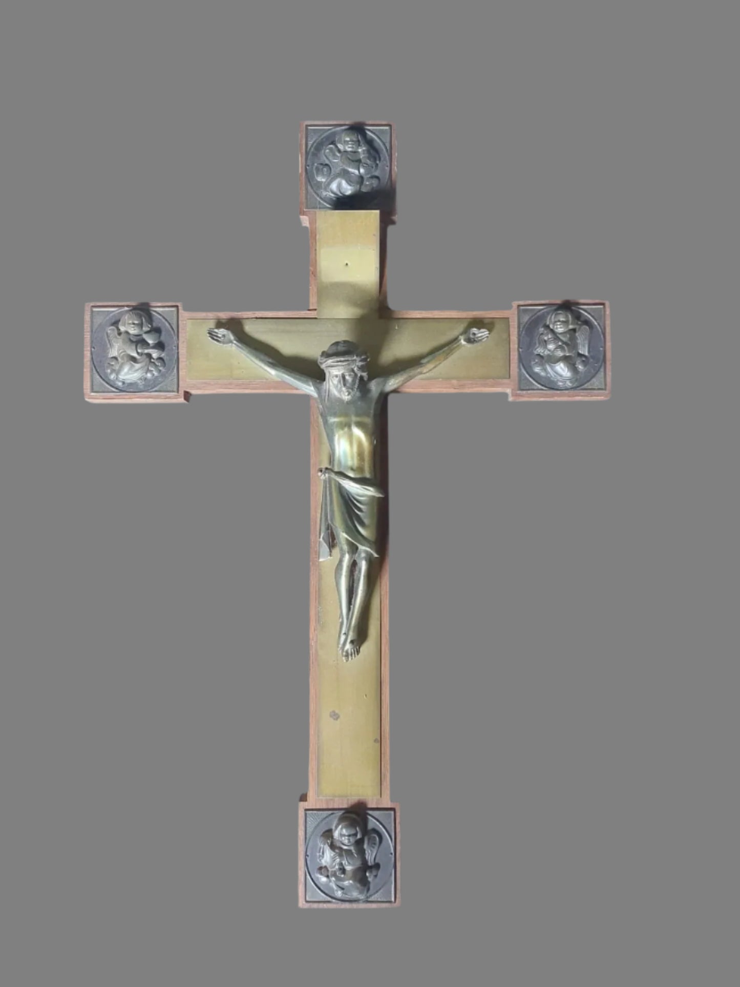 Kreuz Vintage Jesus mit 4 Engeln Eiche Messing ca. 50x35cm
