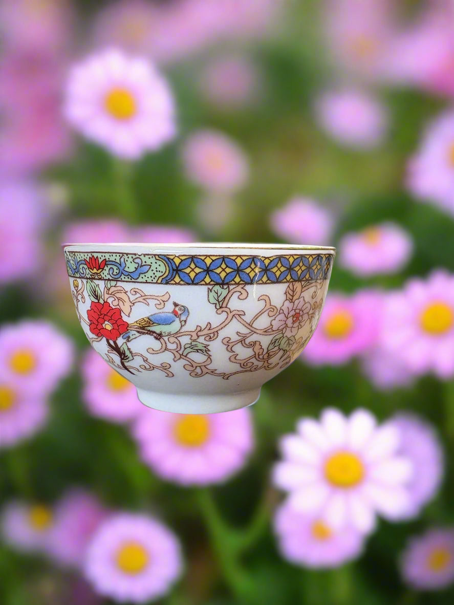 Sammeltasse mit Chinesischem Motiv ca. 4 cm