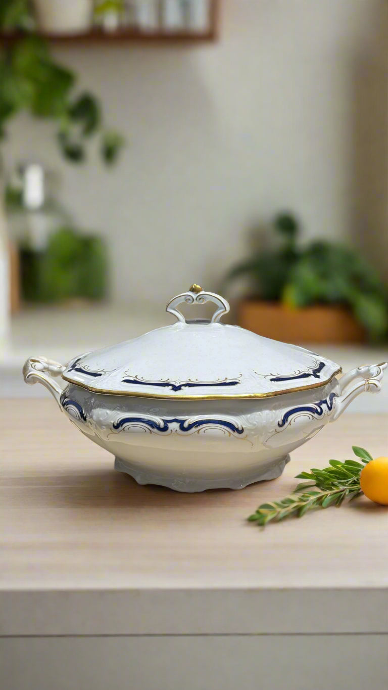 Suppenterrine ca. 15 cm