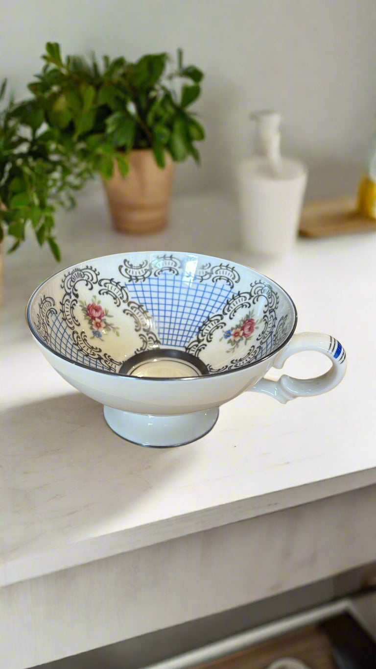 Porzellan Set Tasse, Untertasse, Teller