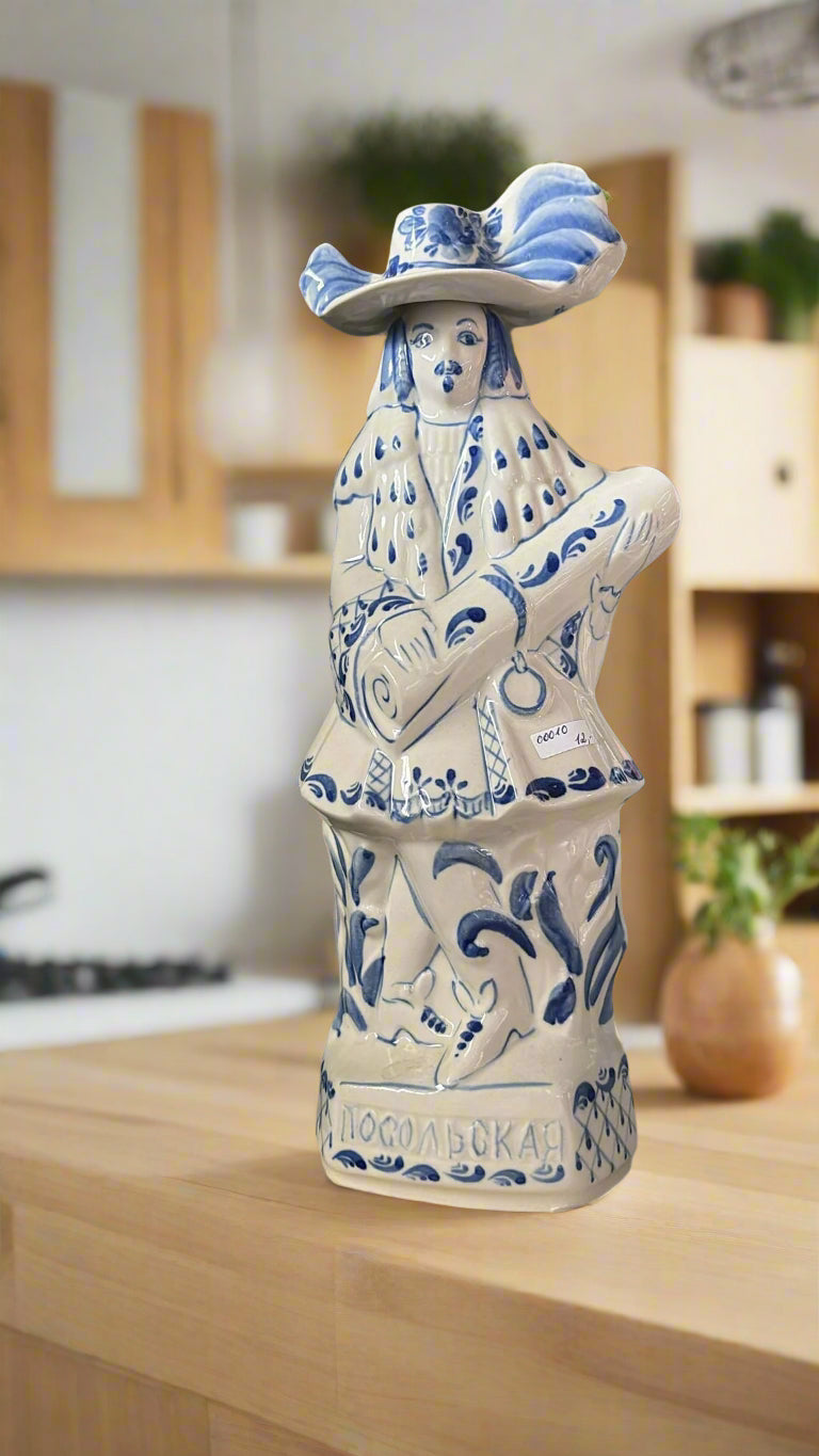 Gzhel-Keramikdekanter ca. 30 cm hoch ( mit abnehmbarem Hut)