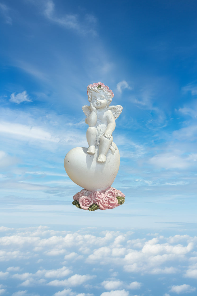 Kleine Engelfigur ca. 7cm hoch