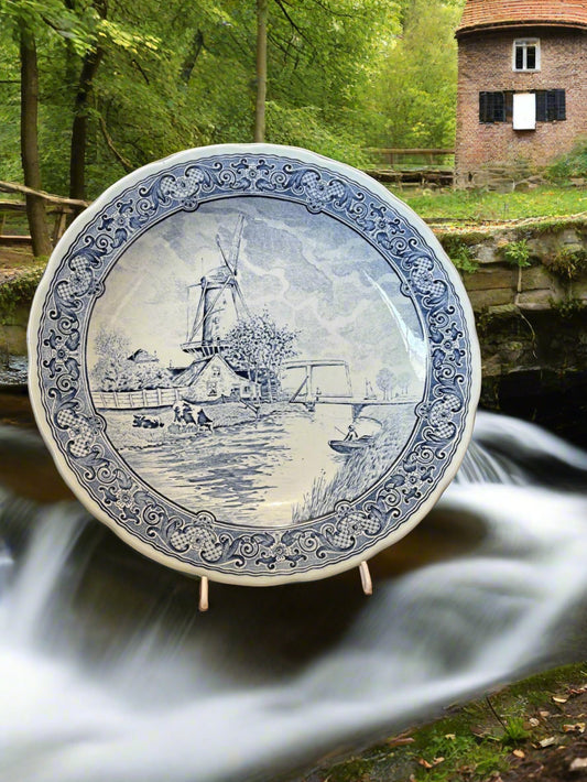 Delfts Porzellan Teller ca. 31 cm mit Mühle
