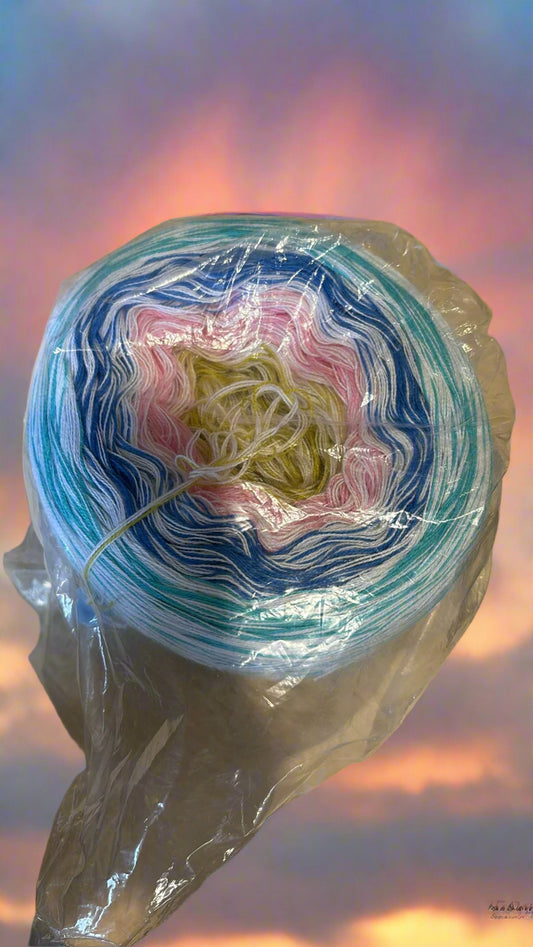 4-Fädiger Wollballen ca. 1000 m
