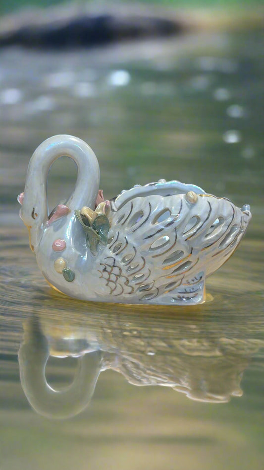 Porzellan Schwan ca. 11 cm