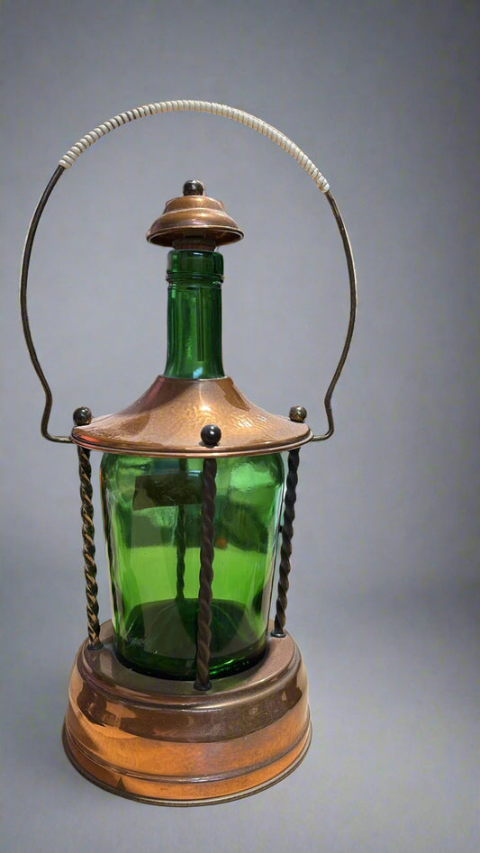 Spieluhr in form einer Lampe