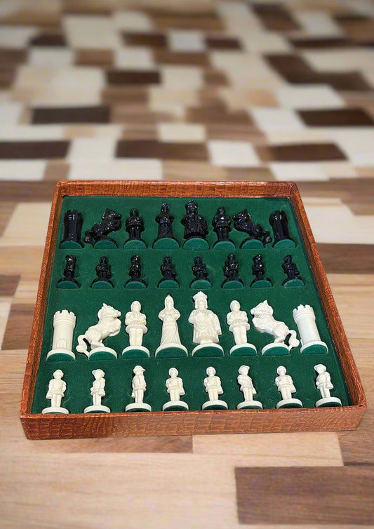 Schachspiel mit Aufbewahrungsbox