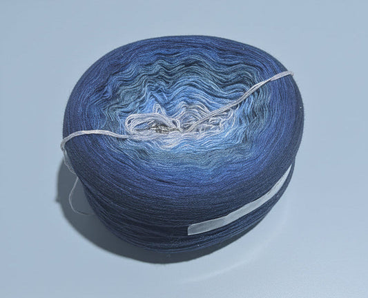 4-Fädiges Garn  ,,Mondlicht"