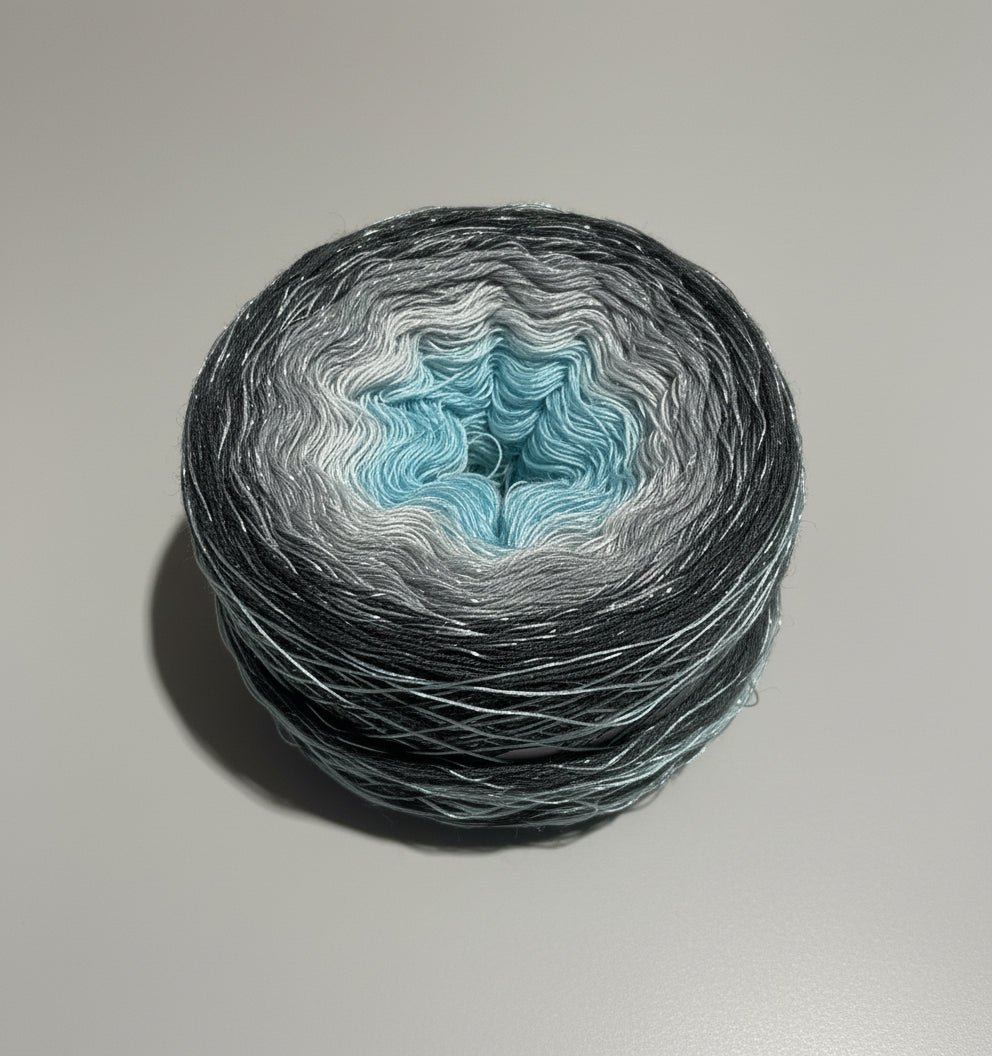 3-Fädiges Garn ,,Rauch"