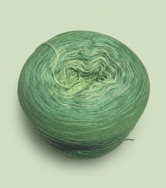 Grünes Garn ,,leave"