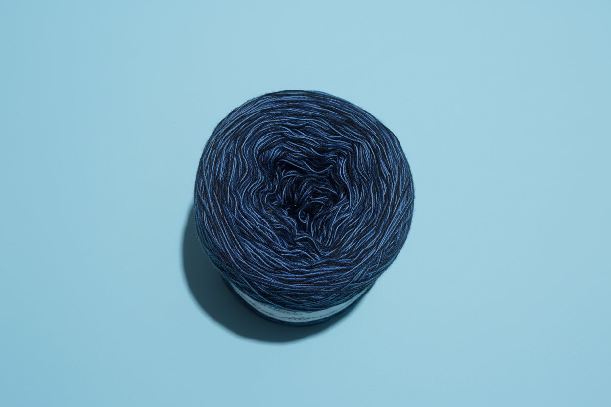 3-Fädiges Garn ,, Ultramarine ,Atlantik ,Yacht".
