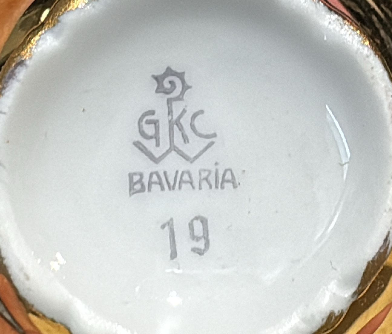 Mokkaservice aus Goldporzellan der Marke Bavaria